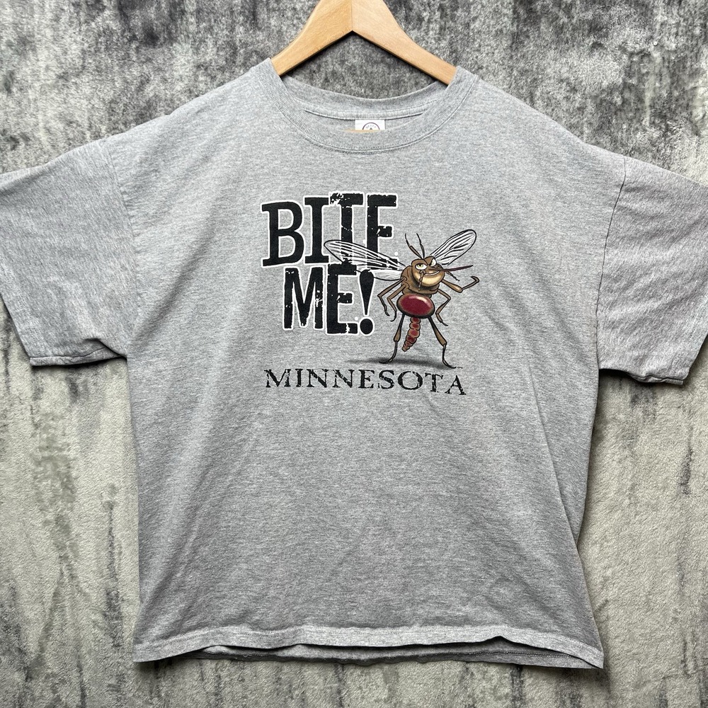 Vintage Bite Me Minnesota XL Shirt Bug Funny Crude Joke Y2K Mosquito